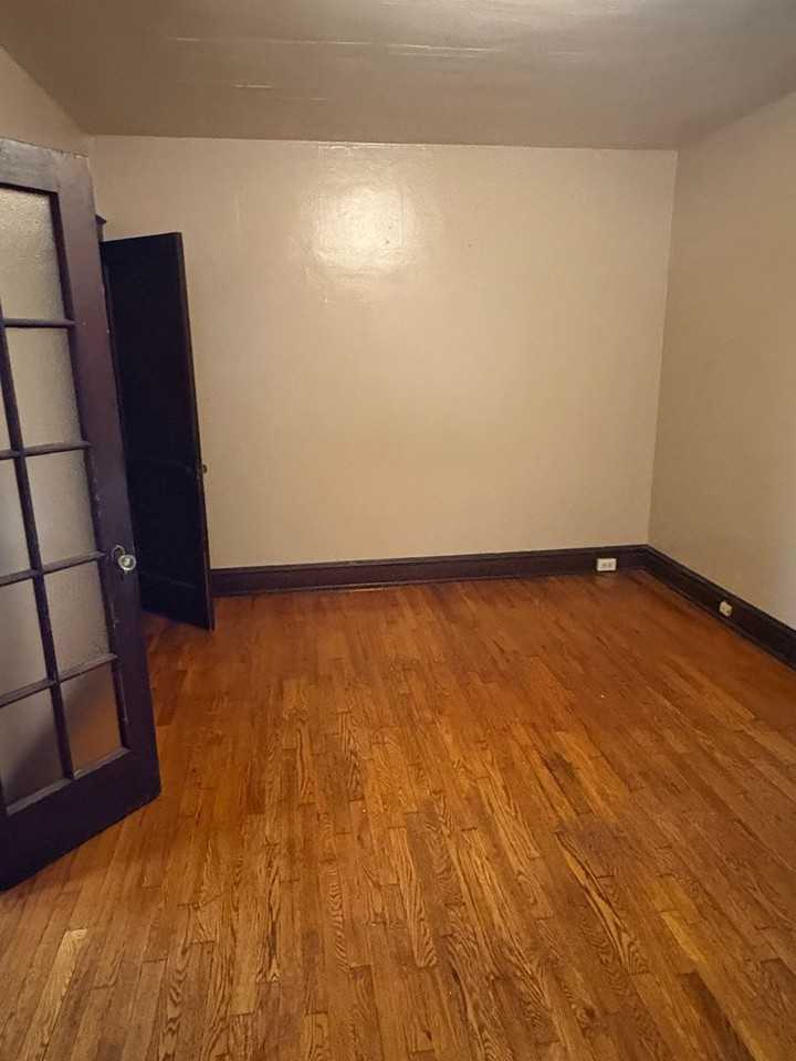 5105 S Broadway - Photo 2 of 7