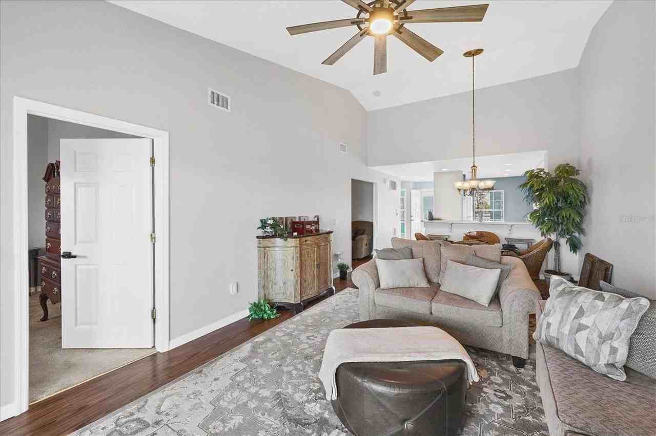 5744 Sabal Trace Dr - Photo 6 of 35