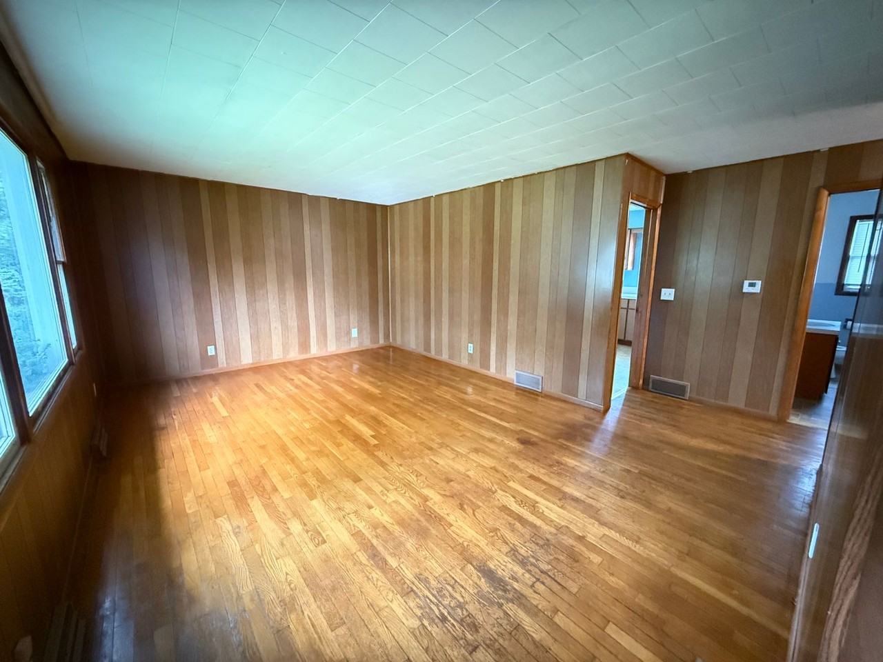 11827 N Miller Hwy - Photo 6 of 21