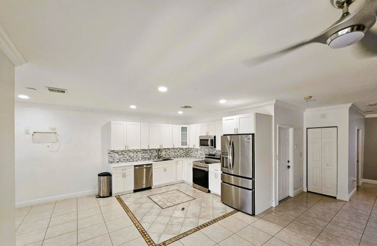 213 Talia Cir - Photo 2 of 12