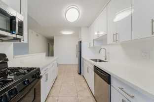 601 Sw 2nd Ave - Photo 1 of 1
