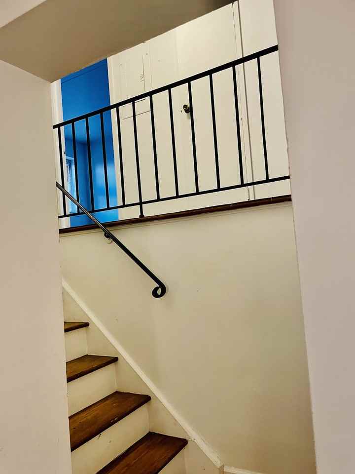 243 W Post Rd #V - Photo 4 of 9