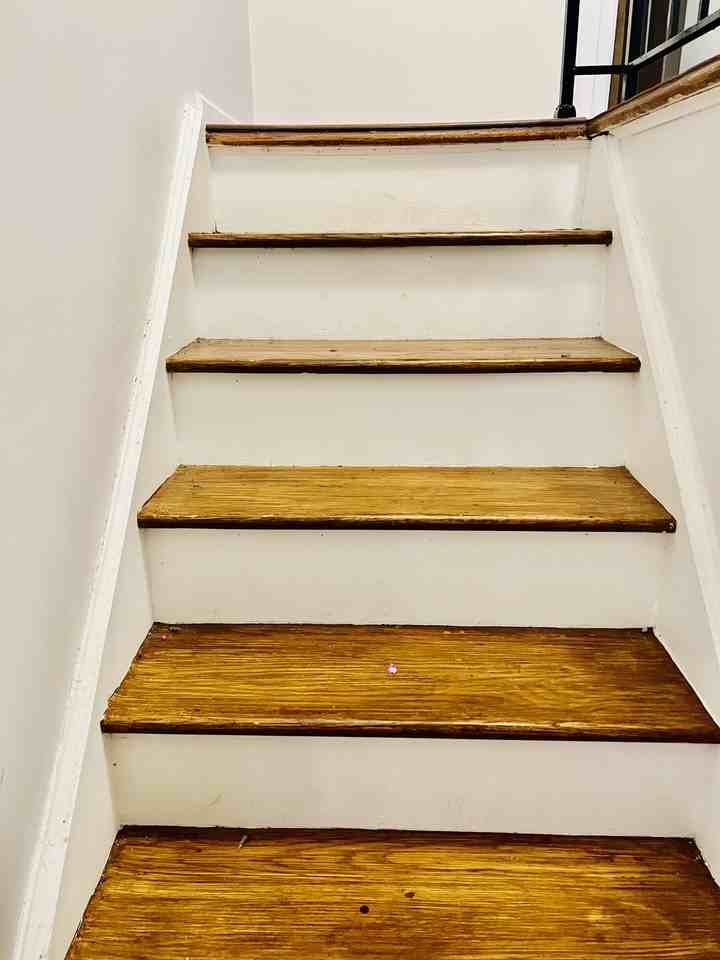 243 W Post Rd #V - Photo 6 of 9