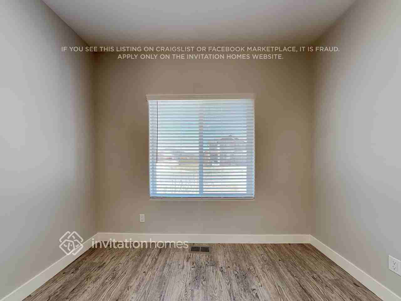 10003 Seawolf Dr - Photo 7 of 15