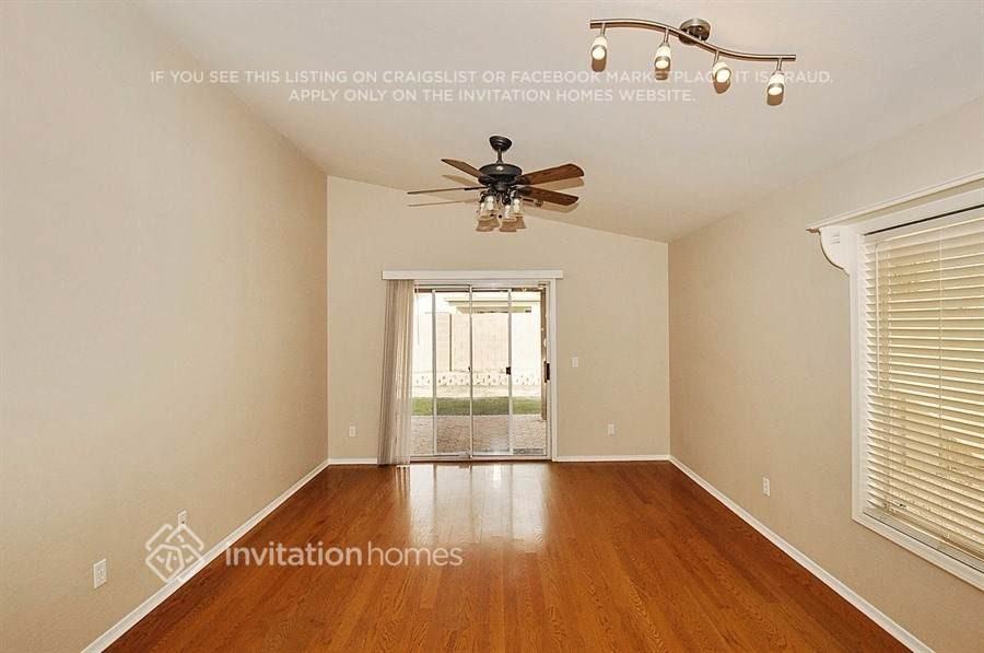 12230 W Aster Dr - Photo 5 of 21