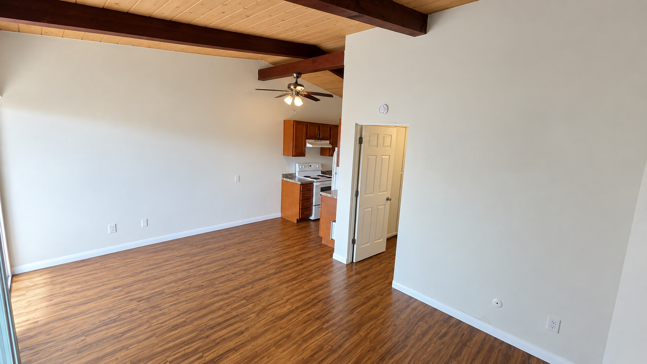 5063 CLAIREMONT MESA BLVDUnit 24 #24E - Photo 2 of 8
