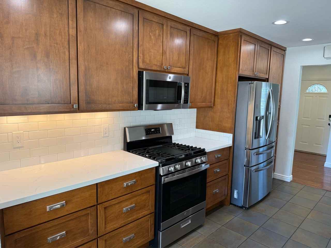 1324 E Hickory Ln #1 - Photo 5 of 50