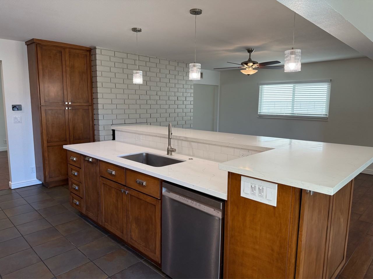 1324 E Hickory Ln #1 - Photo 7 of 50
