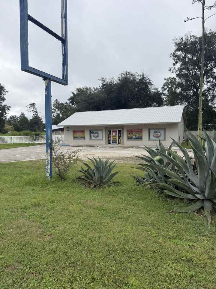 3215 Crawfordville Hwy #1 - Photo 3 of 17