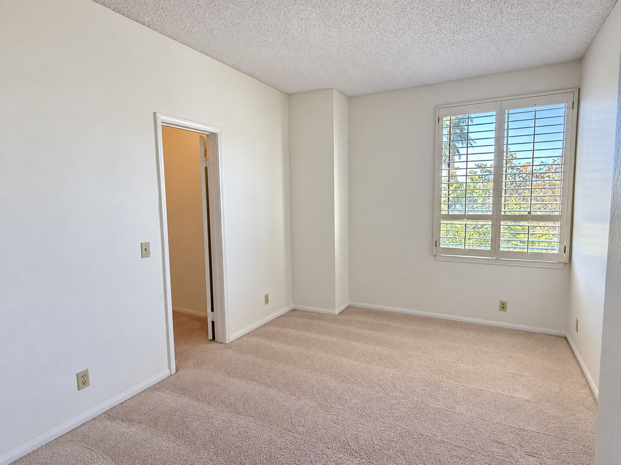 5875 Friars Road - 4301Apt 4301 #4301 - Photo 7 of 10