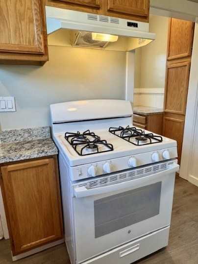 2232 Grant St #1 - Photo 4 of 42