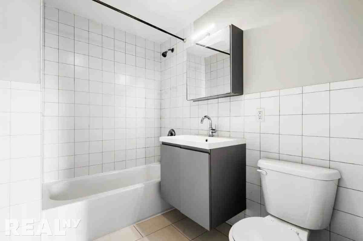 Bushwick Ave #608 - Photo 4 of 10