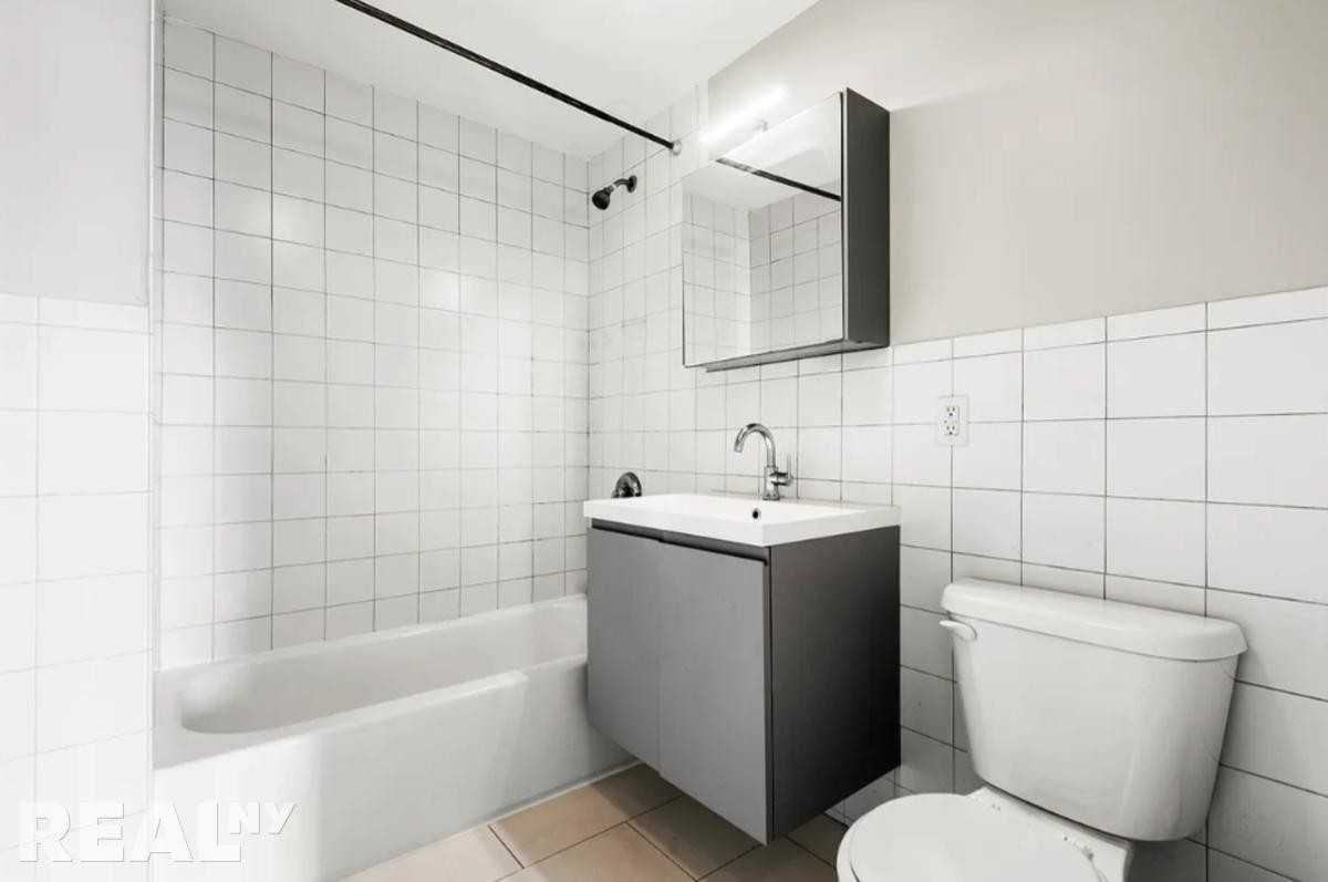 Bushwick Ave #514 - Photo 4 of 10