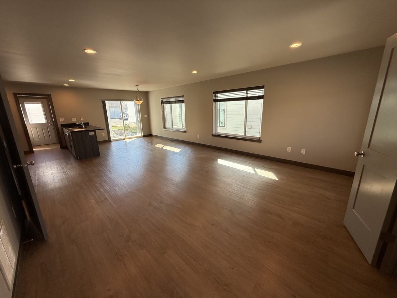 1096 Rosa Way #1 - Photo 4 of 30