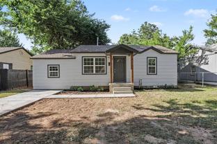 7215 Nw 43rd St #1 - Photo 1 of 1