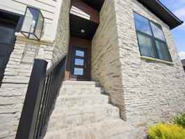featured image of 2705 W Mcguffey St #1