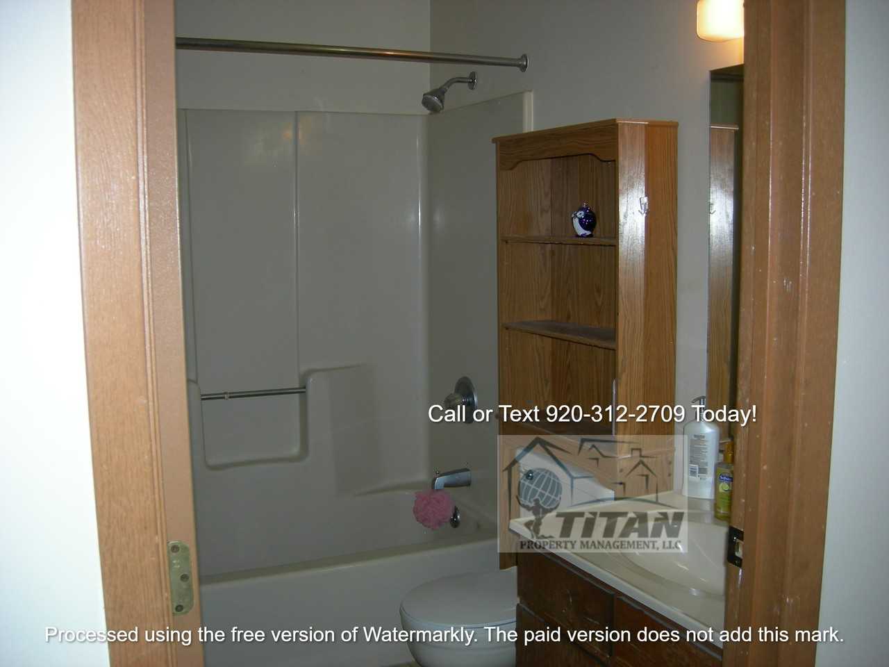 803 Harborview Ct #803 - Photo 7 of 10