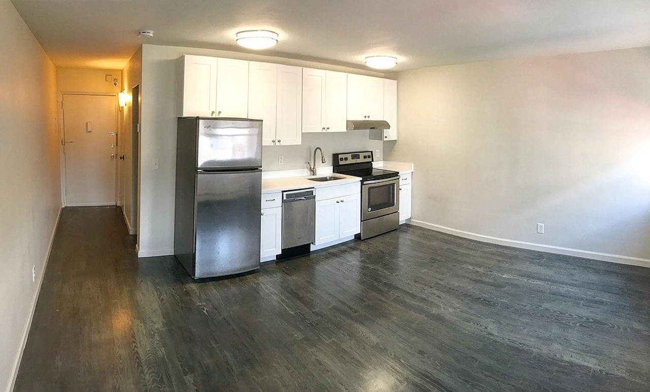 8th Ave Condos - Photo 2 of 5