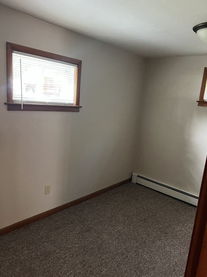 939 8th Street - 1 A #1A - Photo 6 of 12