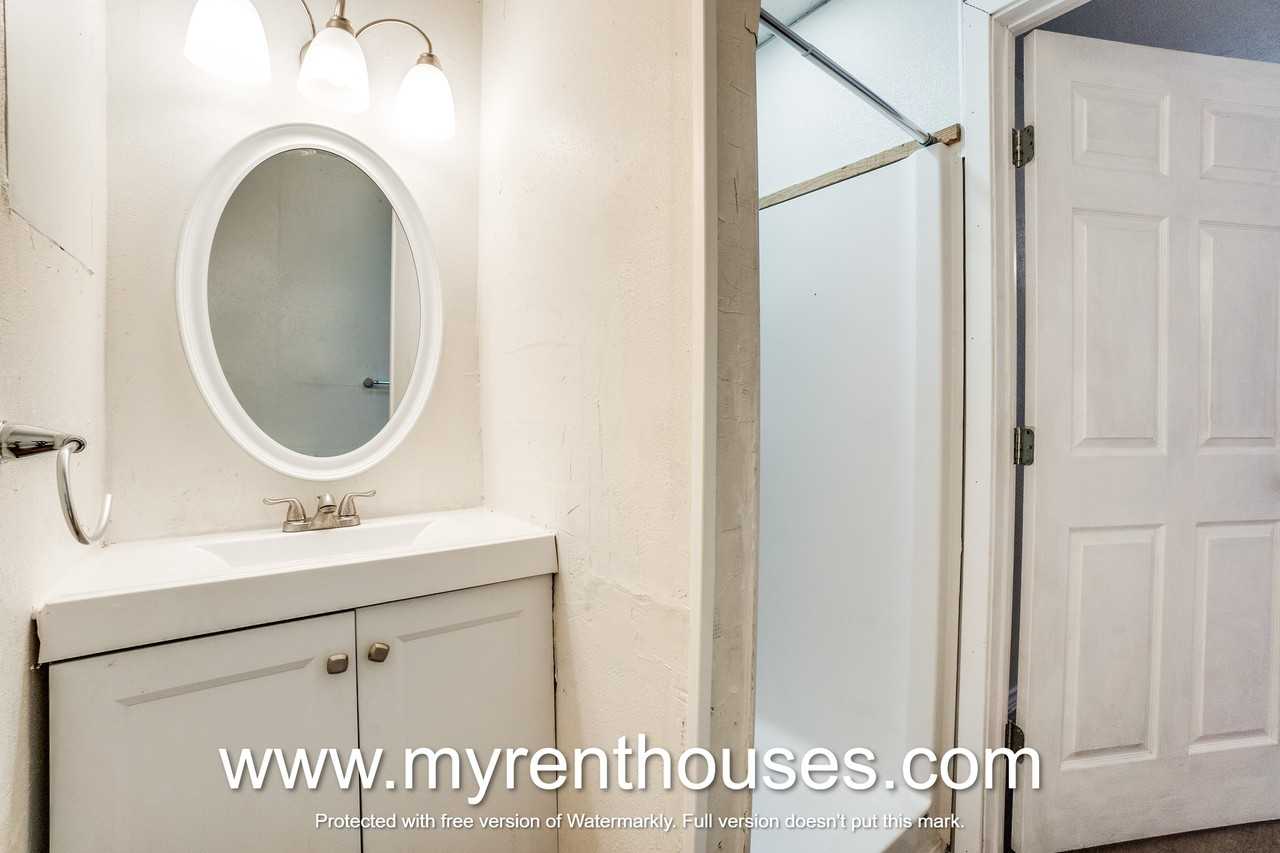 5869 Bluffman Dr #1 - Photo 7 of 10