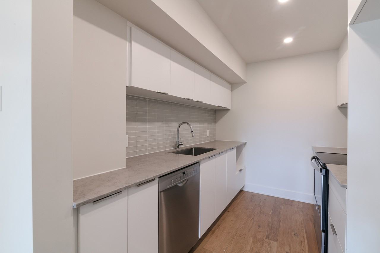 37 Roosevelt - Photo 2 of 50