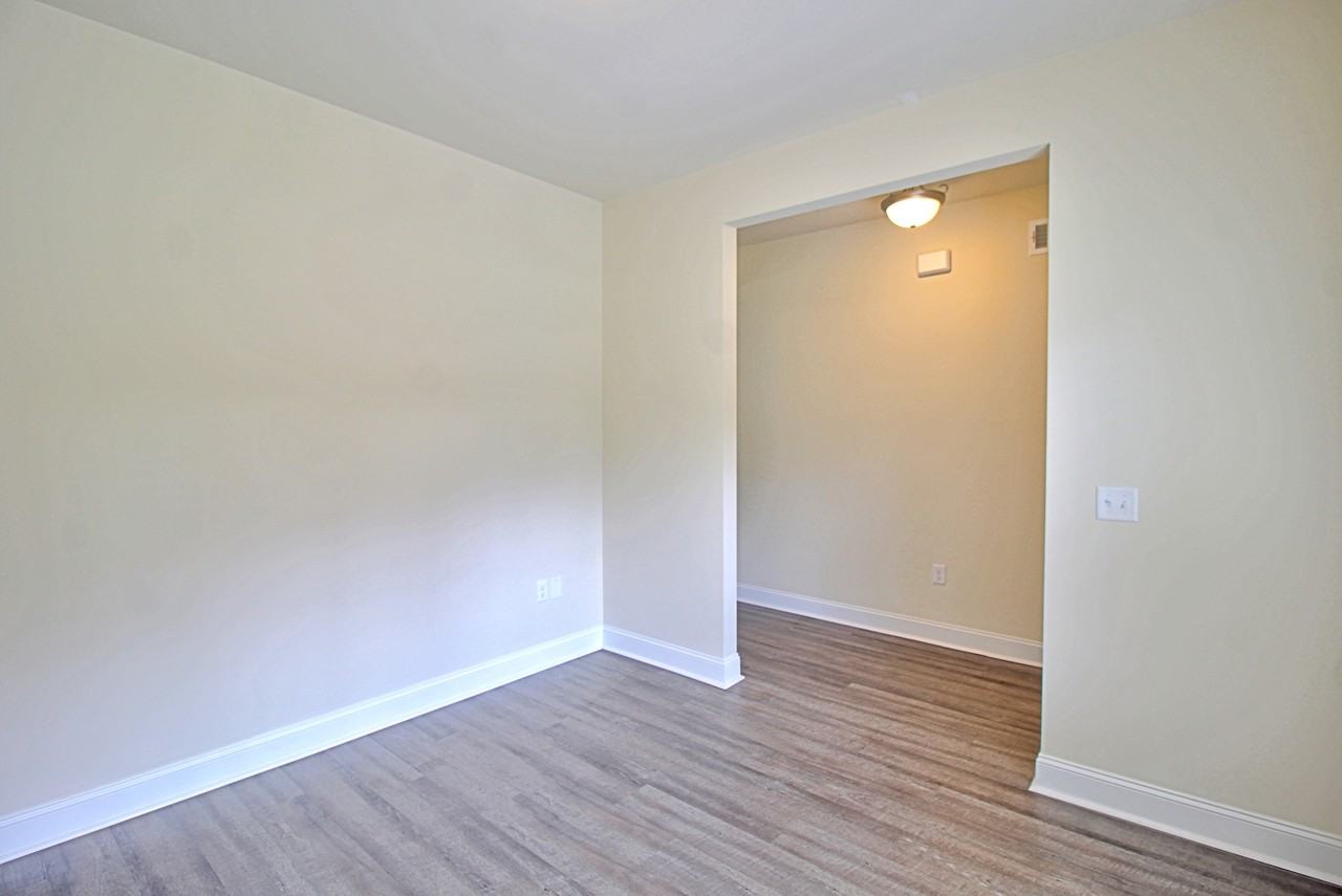 711 Mill Creek Cir #1 - Photo 2 of 33