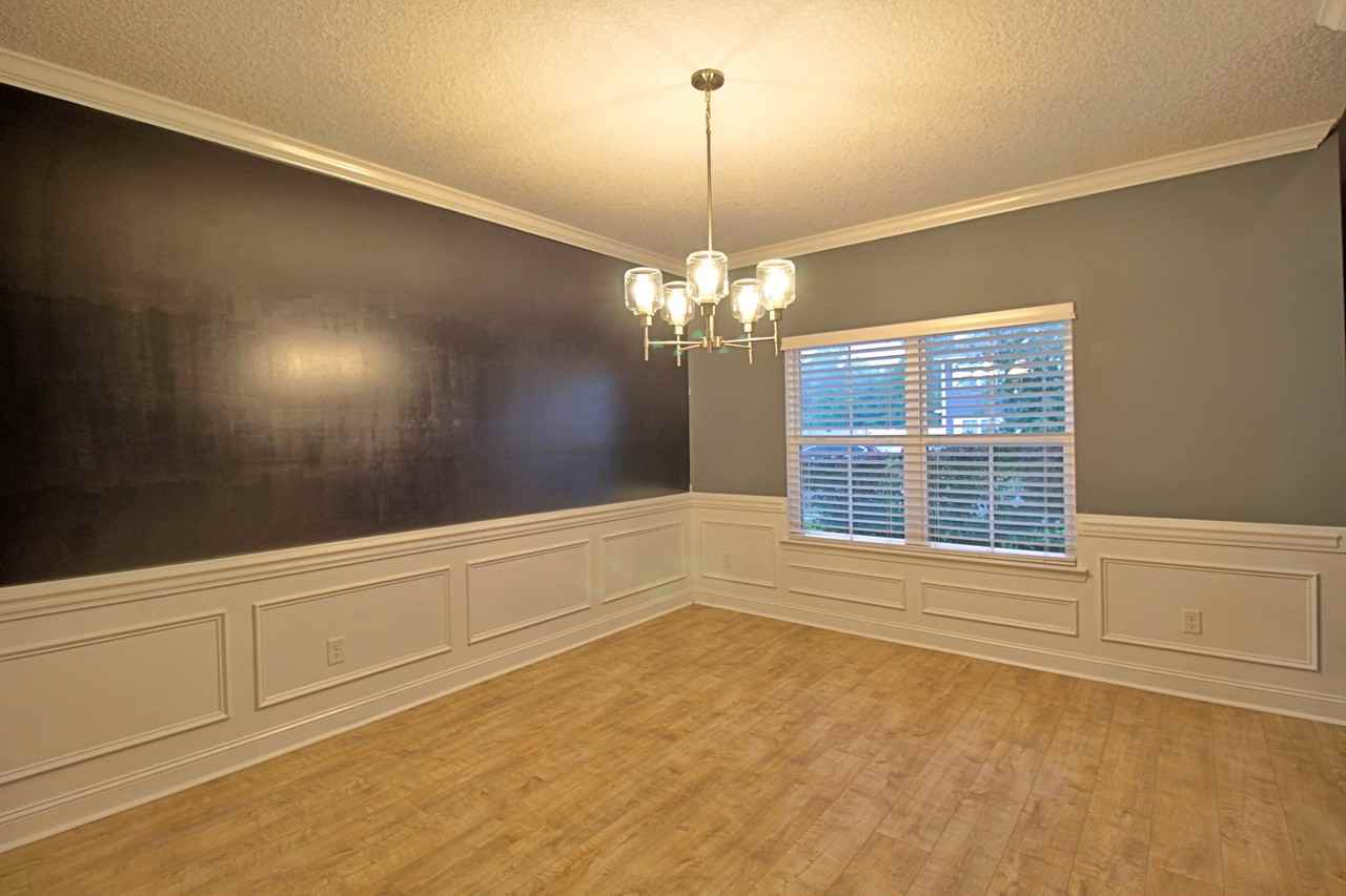 432 Fairview Cir #1 - Photo 5 of 44