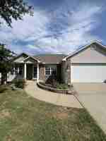 featured image of 723 Iron Horse Dr #1
