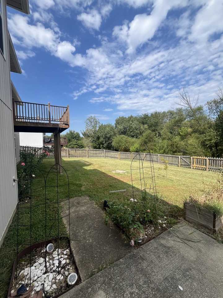 723 Iron Horse Dr #1 - Photo 5 of 29