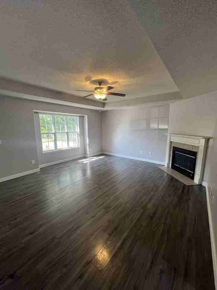 723 Iron Horse Dr #1 - Photo 6 of 29