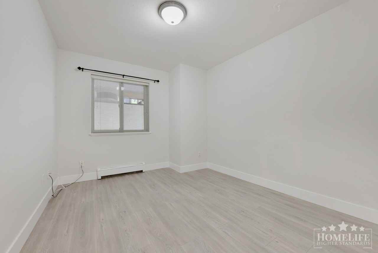 7909 147a St - Photo 5 of 15