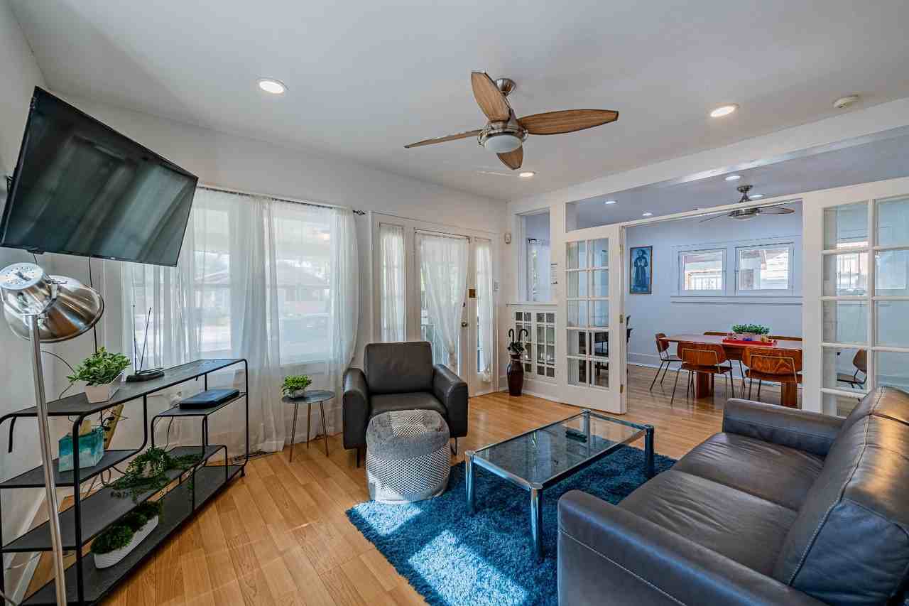 816 Marquette Ave Nw - Photo 4 of 11