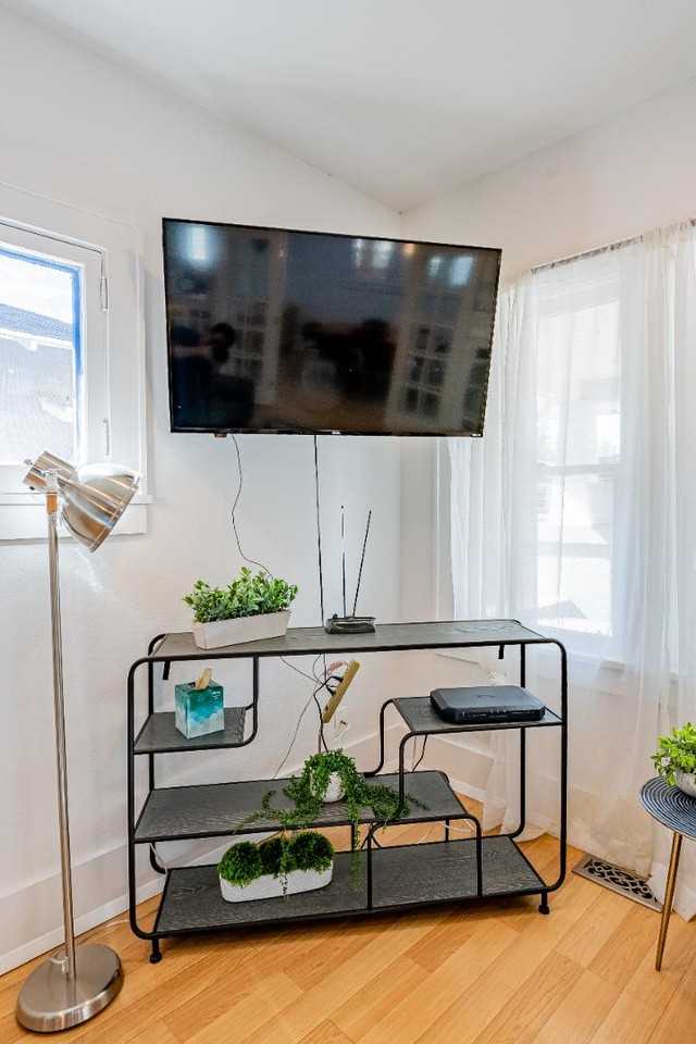 816 Marquette Ave Nw - Photo 5 of 11