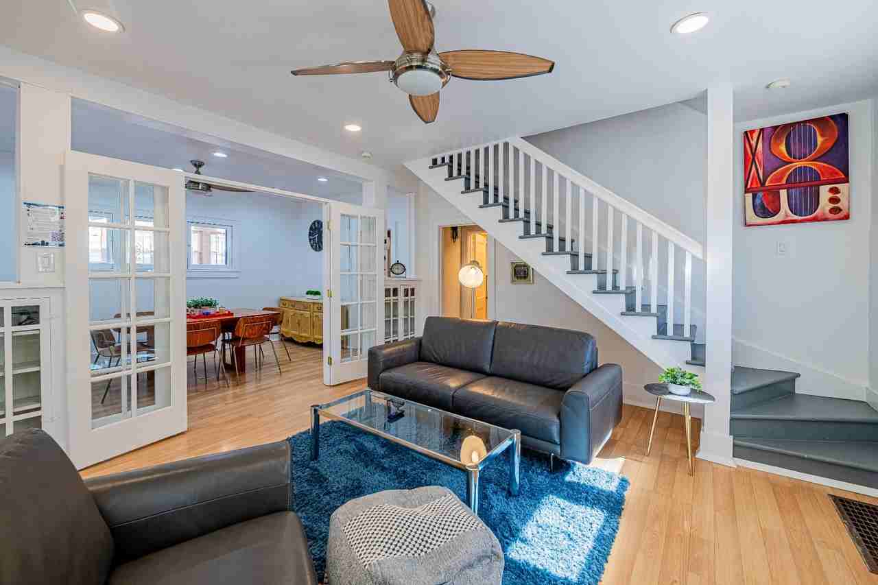 816 Marquette Ave Nw - Photo 6 of 11