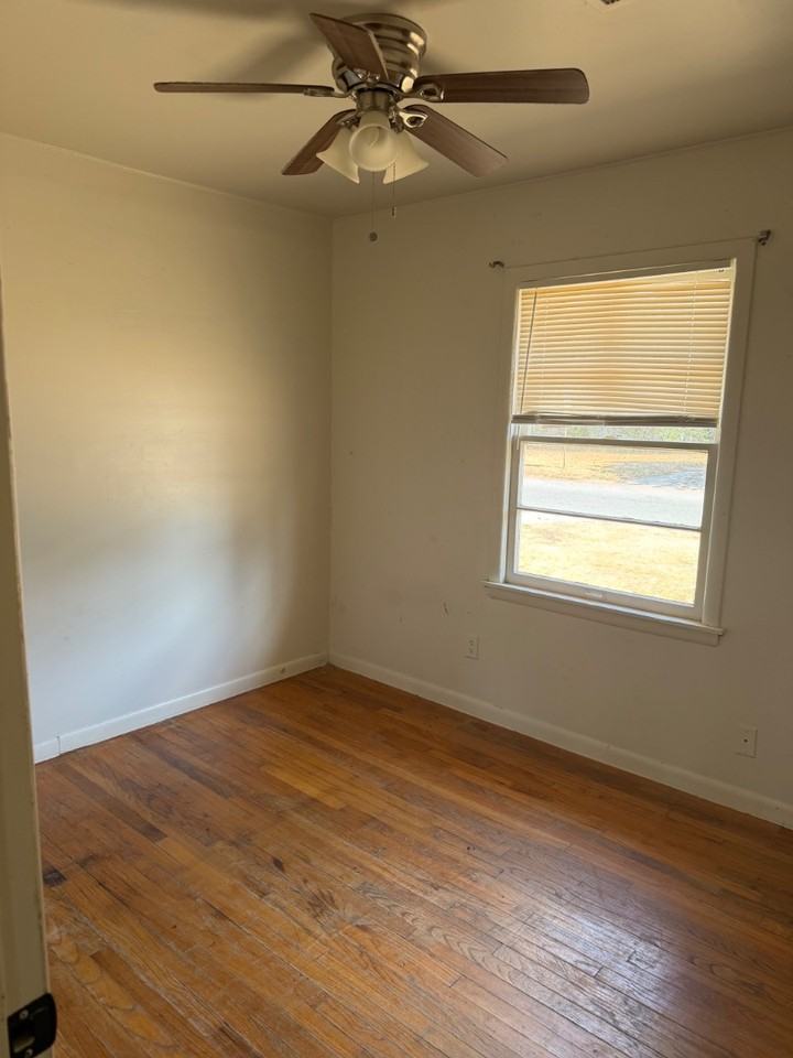 4305 N Libby Ave - Photo 7 of 12