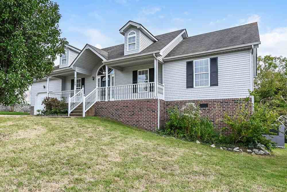 7109 Beard Ct - Photo 4 of 16