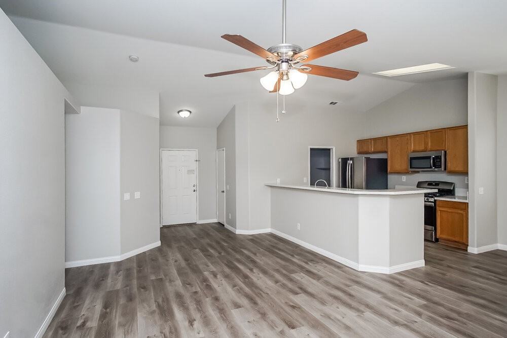 4630 Zia Ridge St - Photo 4 of 15