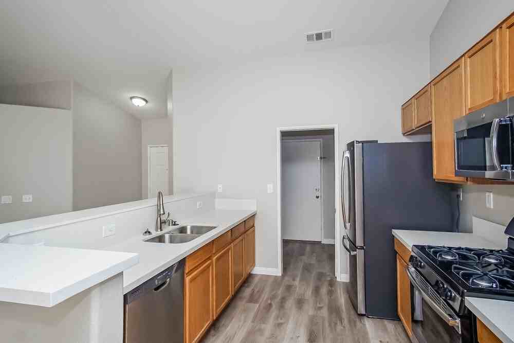 4630 Zia Ridge St - Photo 6 of 15