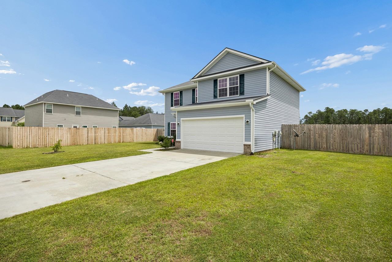 1597 Longleaf Ct #1 - Photo 4 of 40