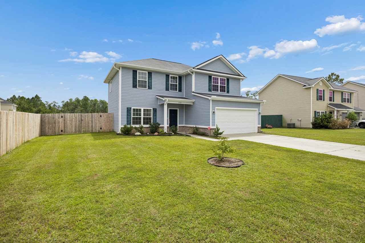1597 Longleaf Ct #1 - Photo 5 of 40