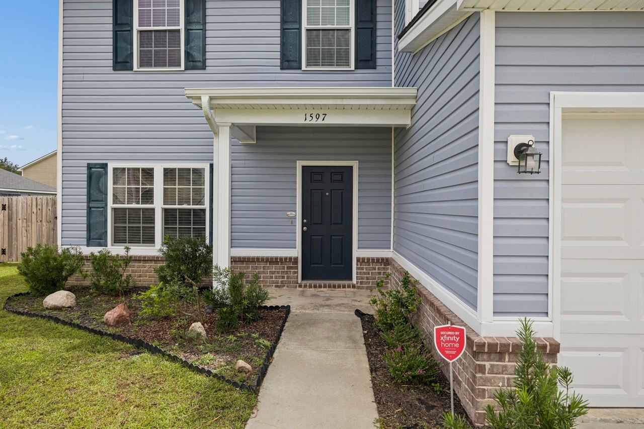 1597 Longleaf Ct #1 - Photo 7 of 40