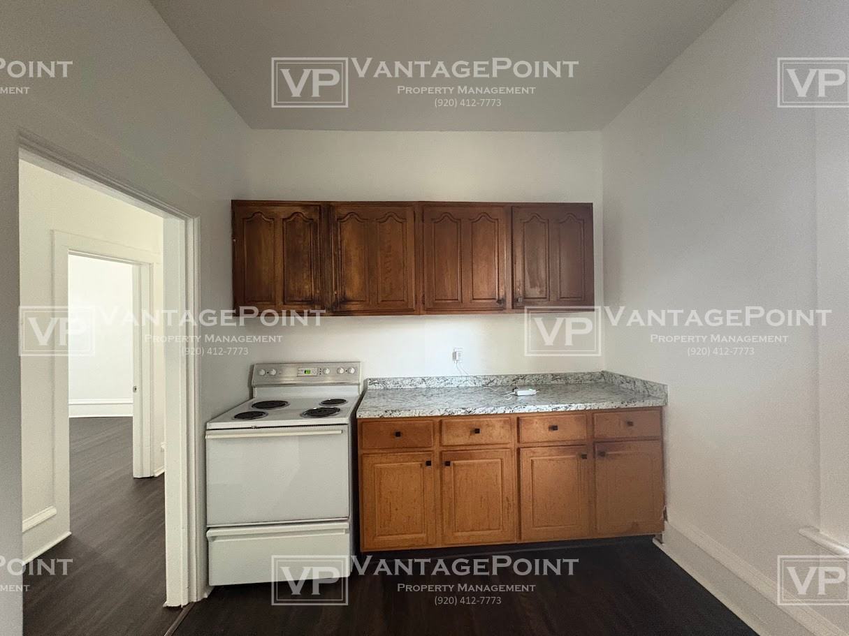 843 Pierce Ave #4 - Photo 3 of 15