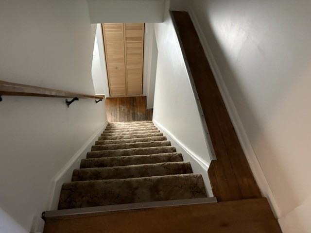 419 W First St #1 - Photo 3 of 19