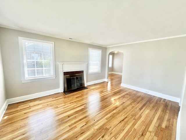 425 Winston St #1 - Photo 5 of 28