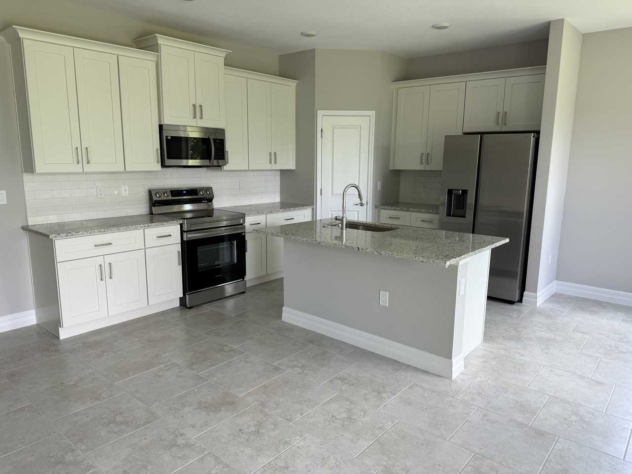 2857 Shady Ave #1 - Photo 3 of 10