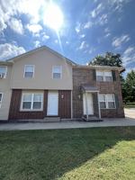 featured image of 806 Foster Ln #C