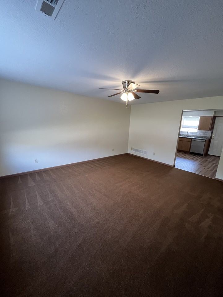 806 Foster Ln #C - Photo 2 of 13