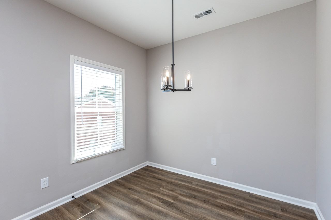 510 S Main St #1 - Photo 7 of 17