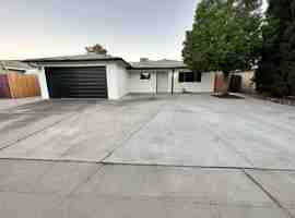 featured image of 5946 E Pontiac Way #1