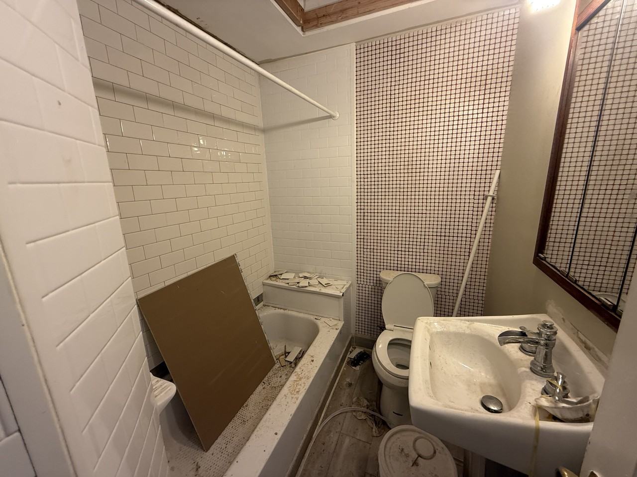 231 Eutaw Ave #1 - Photo 3 of 6